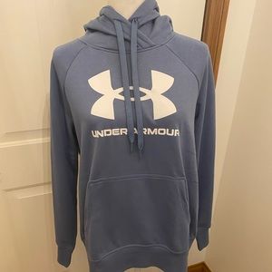 Under Armour pullover